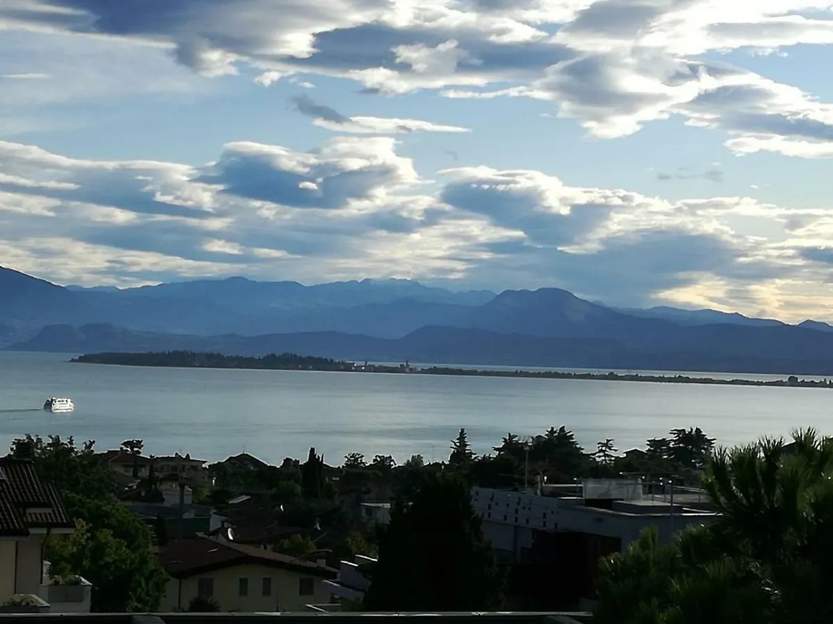Panoramapartment Desenzano del Garda Appartamento